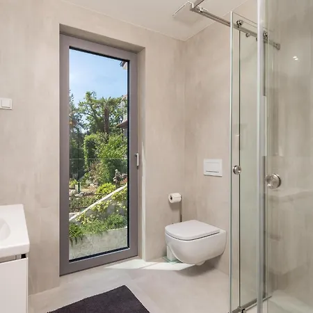 Gorgeous In With Kitchen Opatija