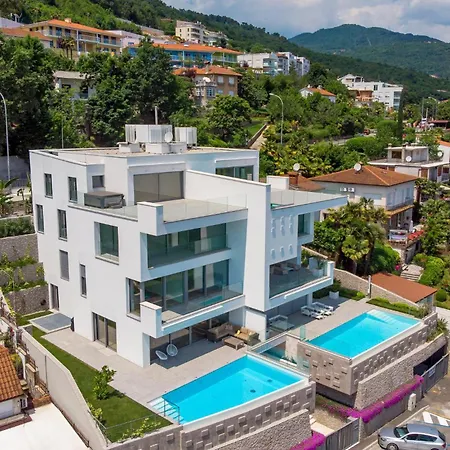 Apartament Gorgeous In With Kitchen Opatija